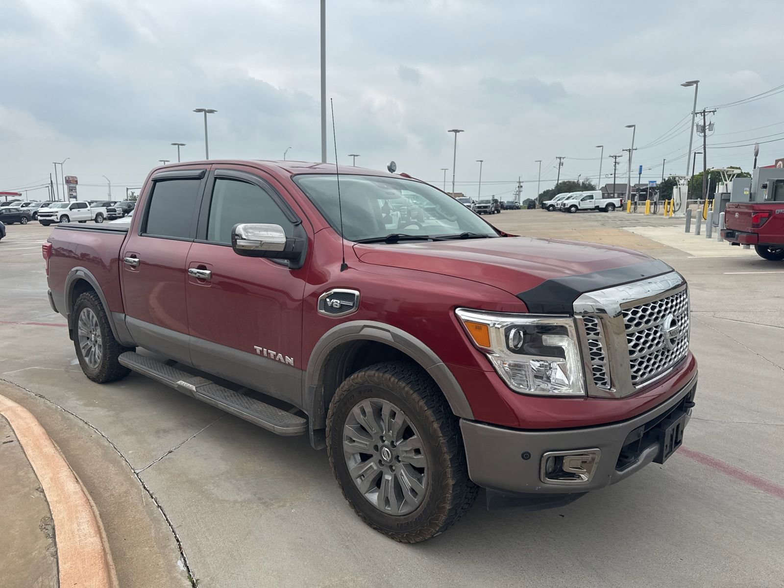 Used 2017 Nissan Titan Platinum Reserve RWD image 3
