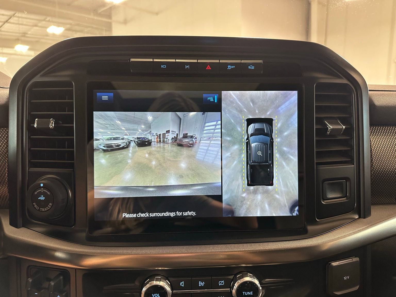 Used 2022 Ford F150 Raptor w/ Raptor 37 Performance Package image 22