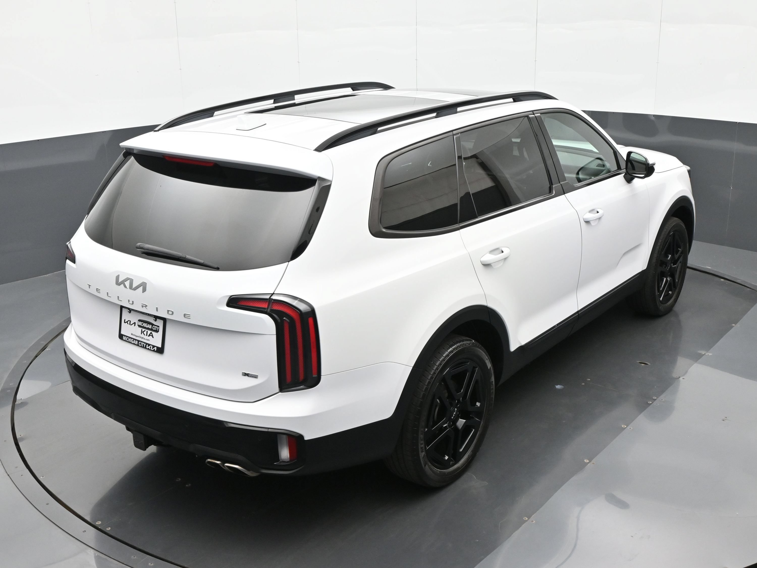 Used 2024 Kia Telluride SX X-Line AWD/4WD image 32