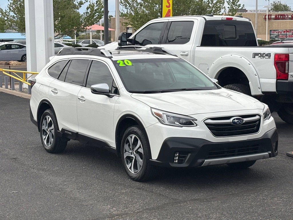 Used 2020 Subaru Outback Touring XT AWD/4WD image 4