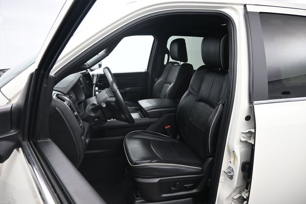 Used 2022 RAM 2500 Limited AWD/4WD image 23