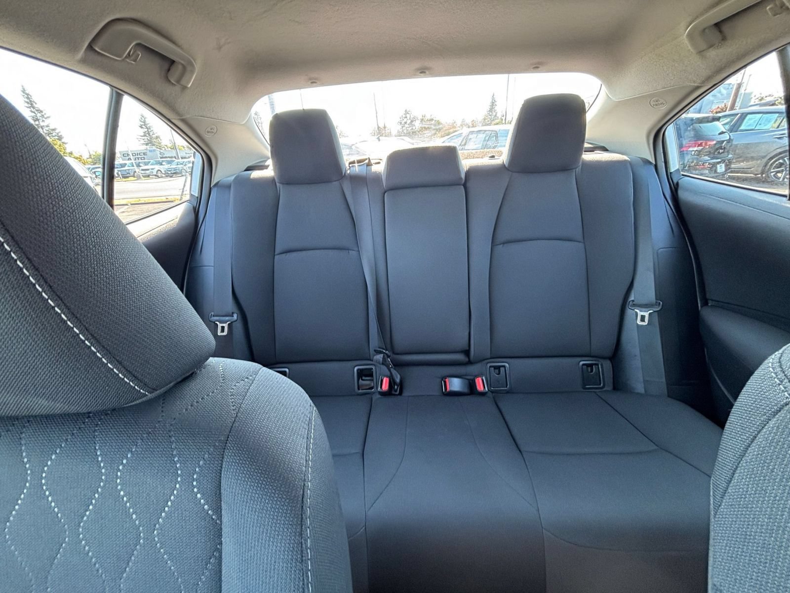 Used 2025 Toyota Corolla LE FWD image 36