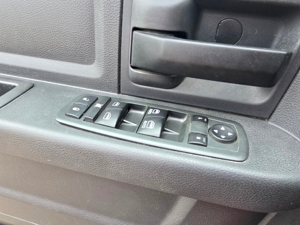 Used 2012 RAM 1500 Express w/ ST Popular Equipment Group AWD/4WD image 19
