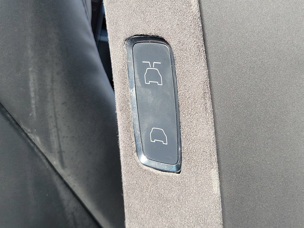 Used 2022 Tesla Model X Plaid AWD/4WD image 22