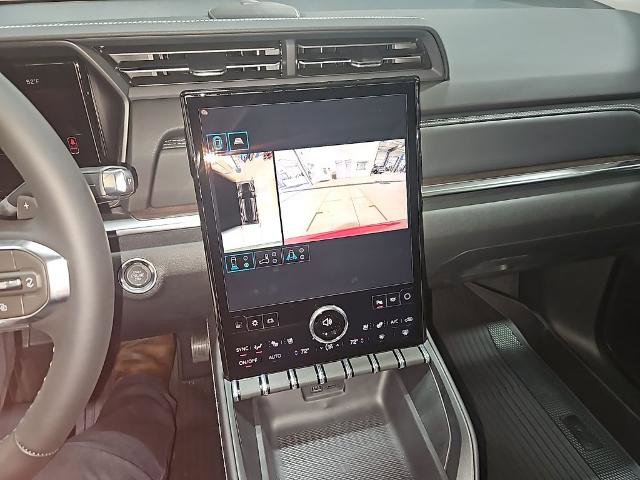 New 2026 GMC Terrain Denali w/ LPO, Black Badging Package image 14