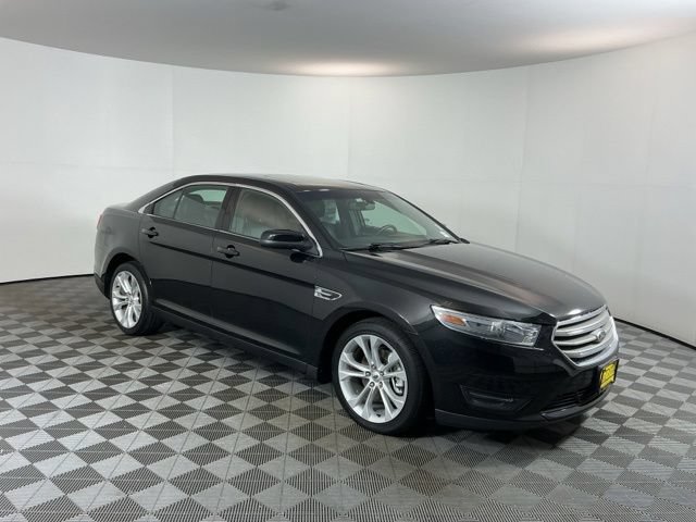 Used 2013 Ford Taurus SEL FWD image 3