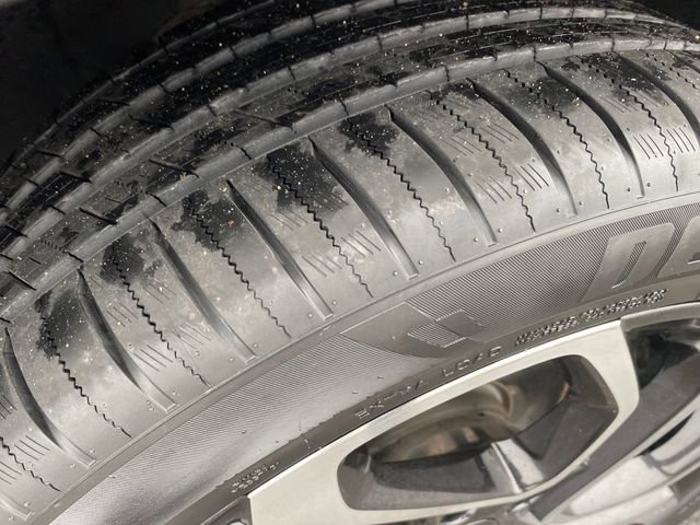 Certified 2024 Chevrolet Trax RS w/ Driver Confidence Package image 22