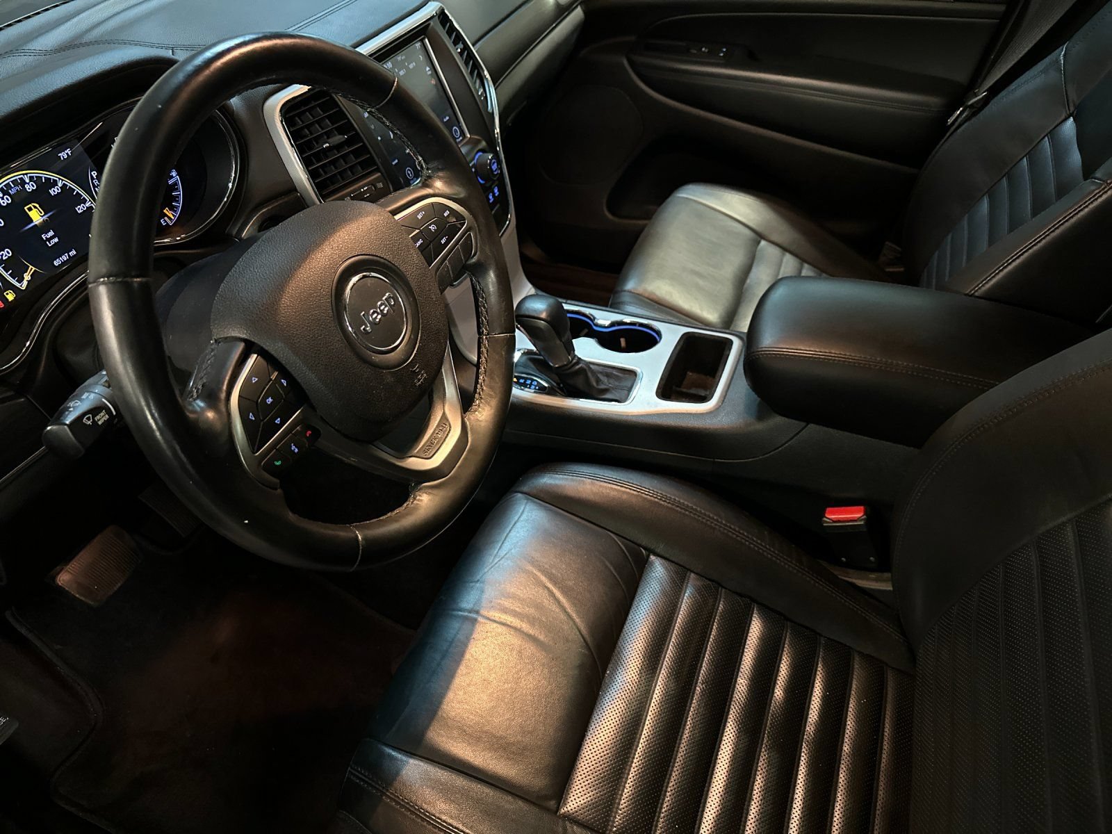 Used 2018 Jeep Grand Cherokee Limited RWD image 9