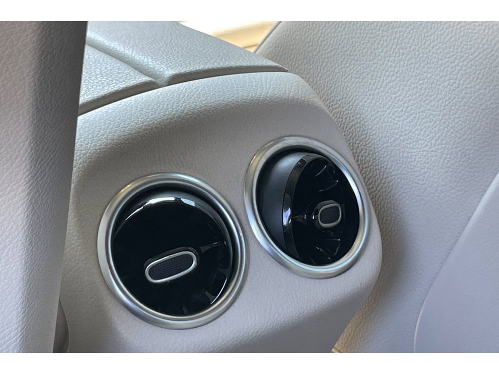 Used 2021 Mercedes-Benz A 220 image 40