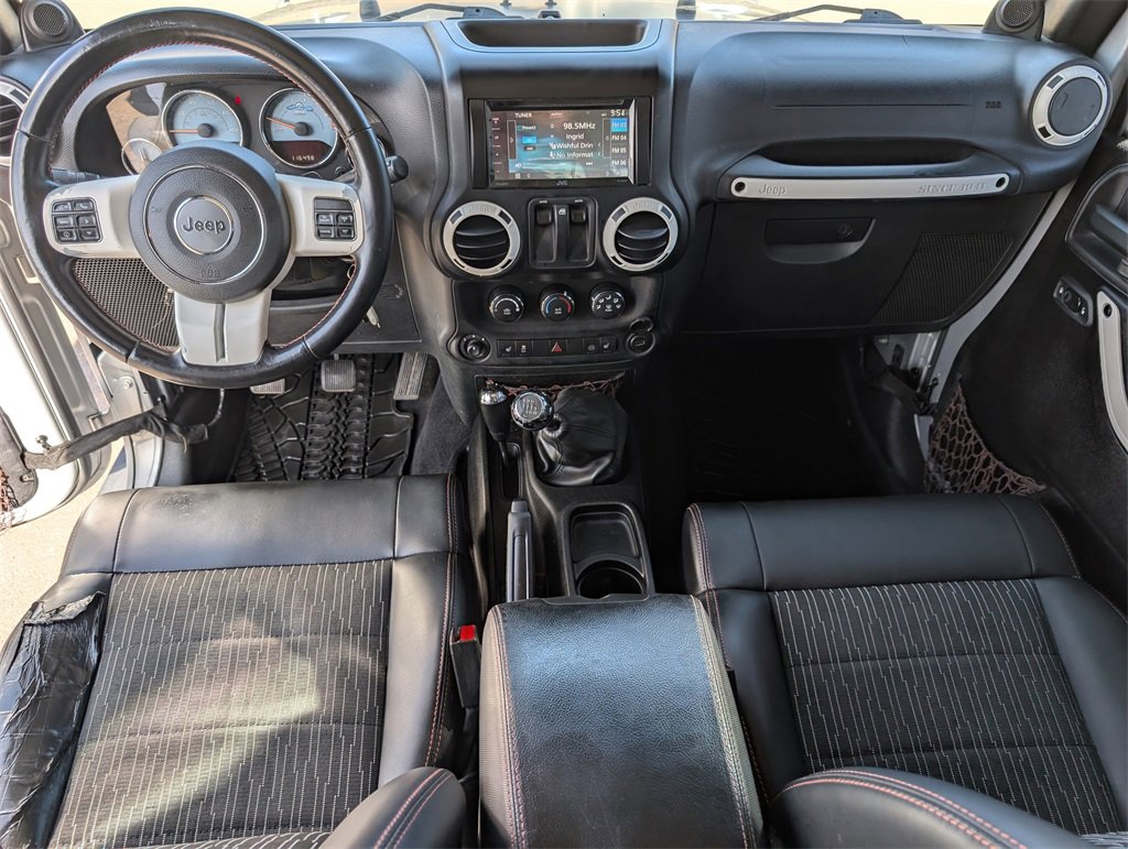 Used 2012 Jeep Wrangler Sahara image 17