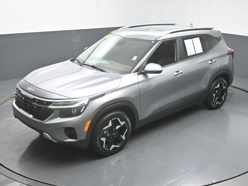Used 2025 Kia Seltos S FWD image 41