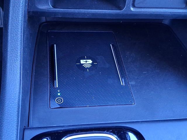 Used 2024 Honda Pilot Touring image 29