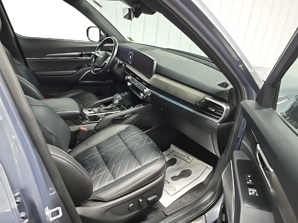 Used 2023 Kia Telluride SX Prestige X-Line AWD/4WD image 16