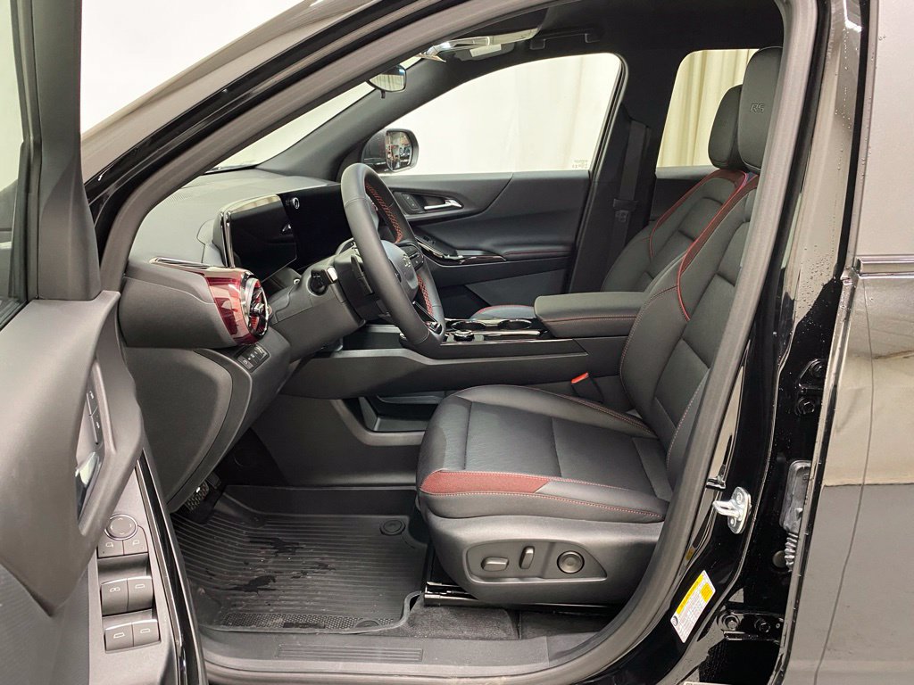 New 2027 Chevrolet Equinox RS w/ LPO, Floor Liner Package AWD/4WD image 14