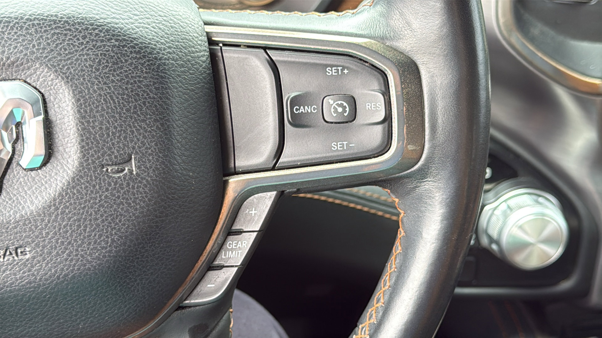 Used 2019 RAM 1500 Limited image 17