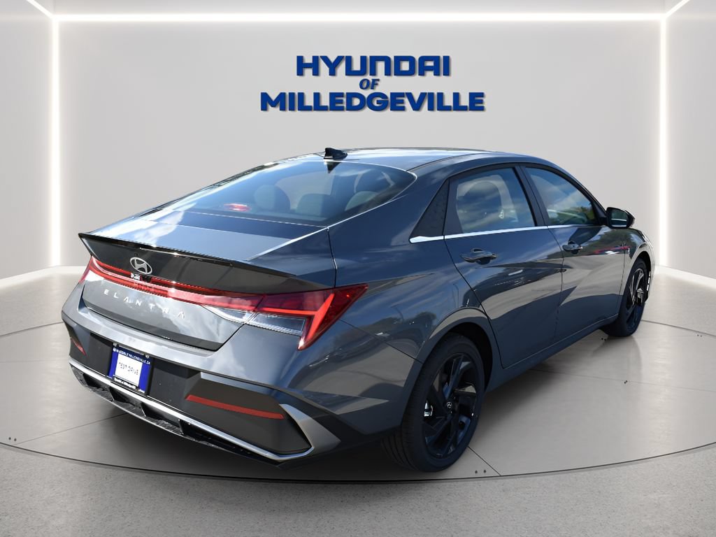New 2026 Hyundai Elantra N Line FWD image 4