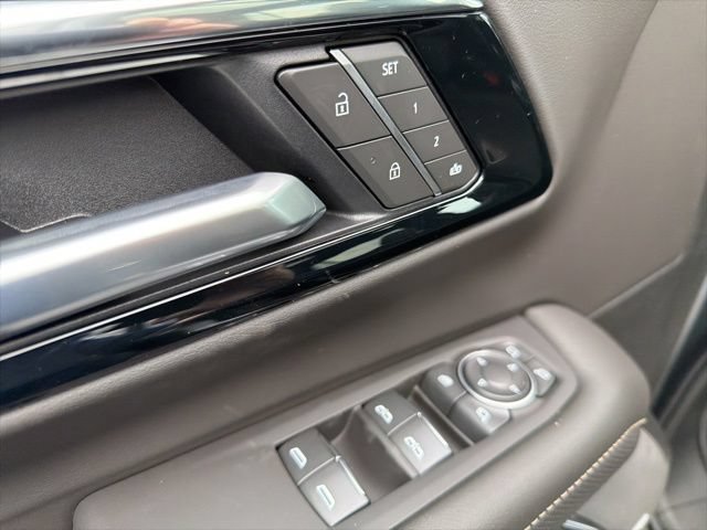 New 2026 Chevrolet Tahoe Premier w/ Sun And Tow Package RWD image 9