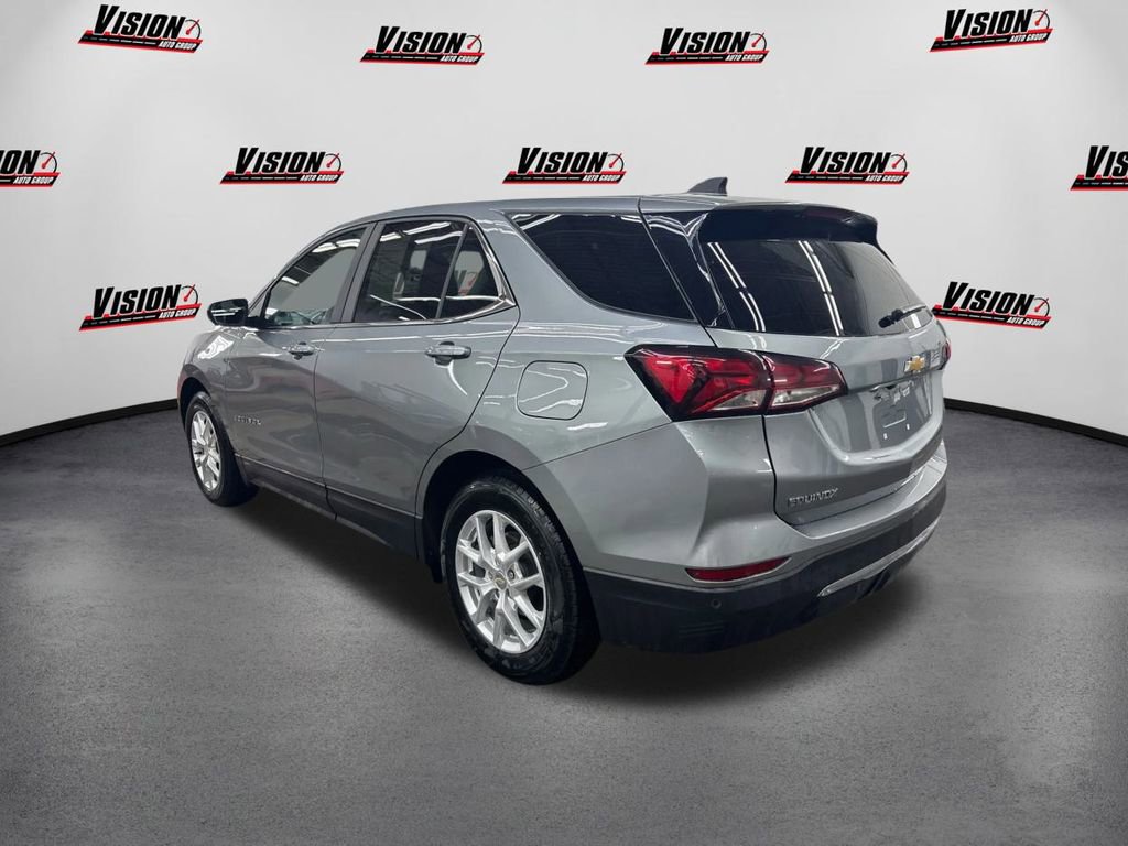 Used 2024 Chevrolet Equinox LT image 7