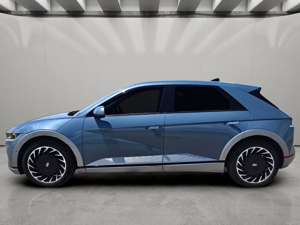 Used 2023 Hyundai Ioniq 5 Limited w/ Cargo Package AWD/4WD image 2