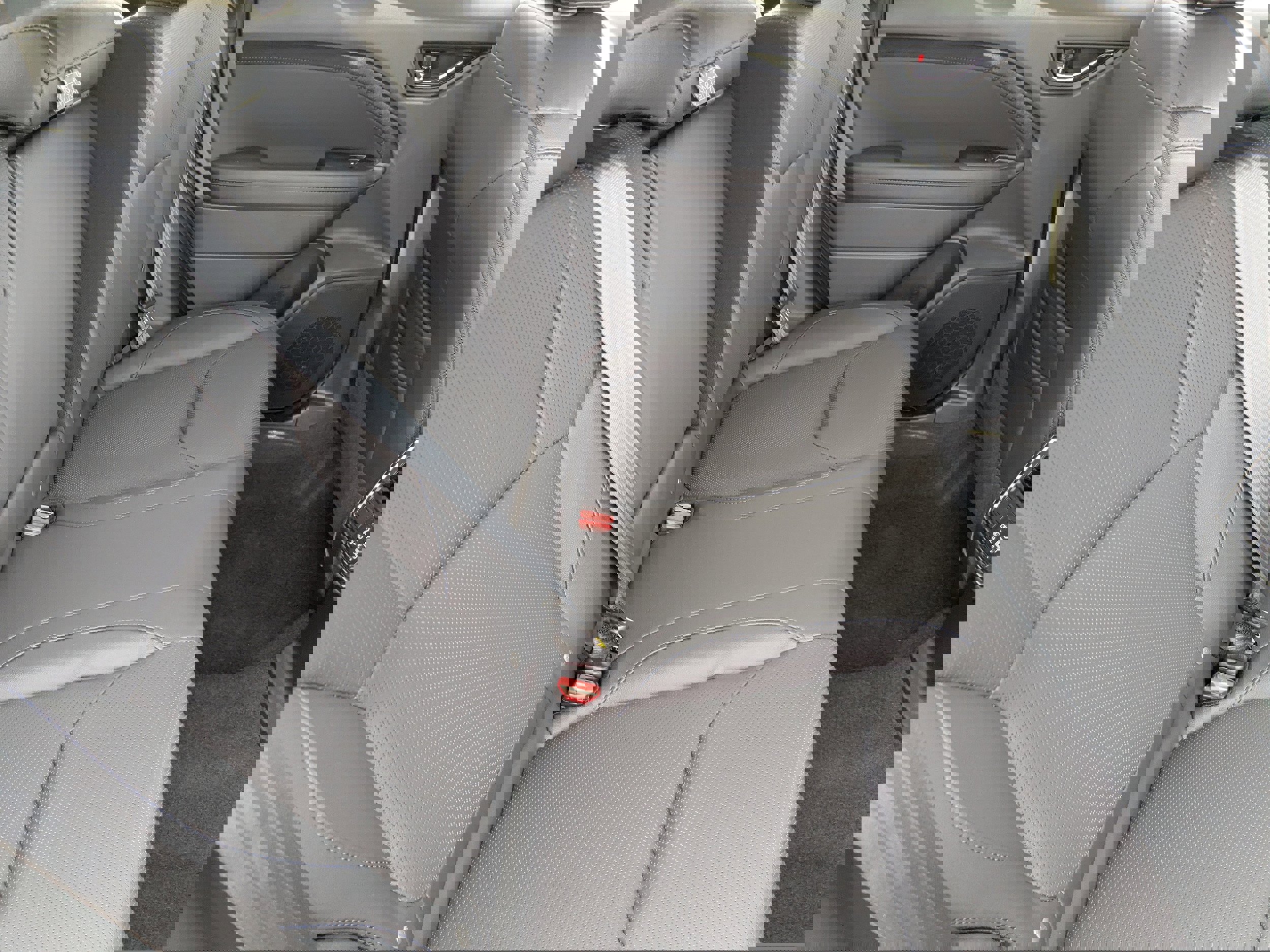 New 2025 Subaru Forester Limited w/ Popular Package #1 image 15