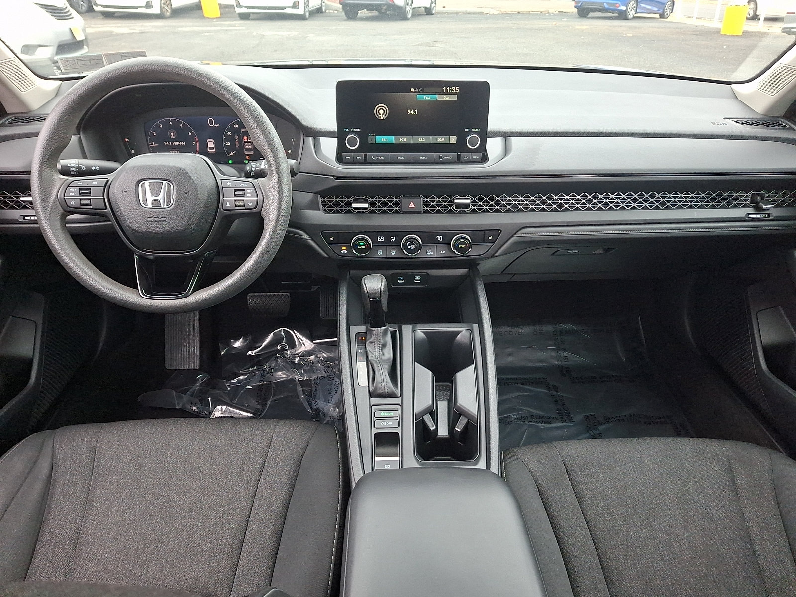 Used 2023 Honda Accord EX image 11