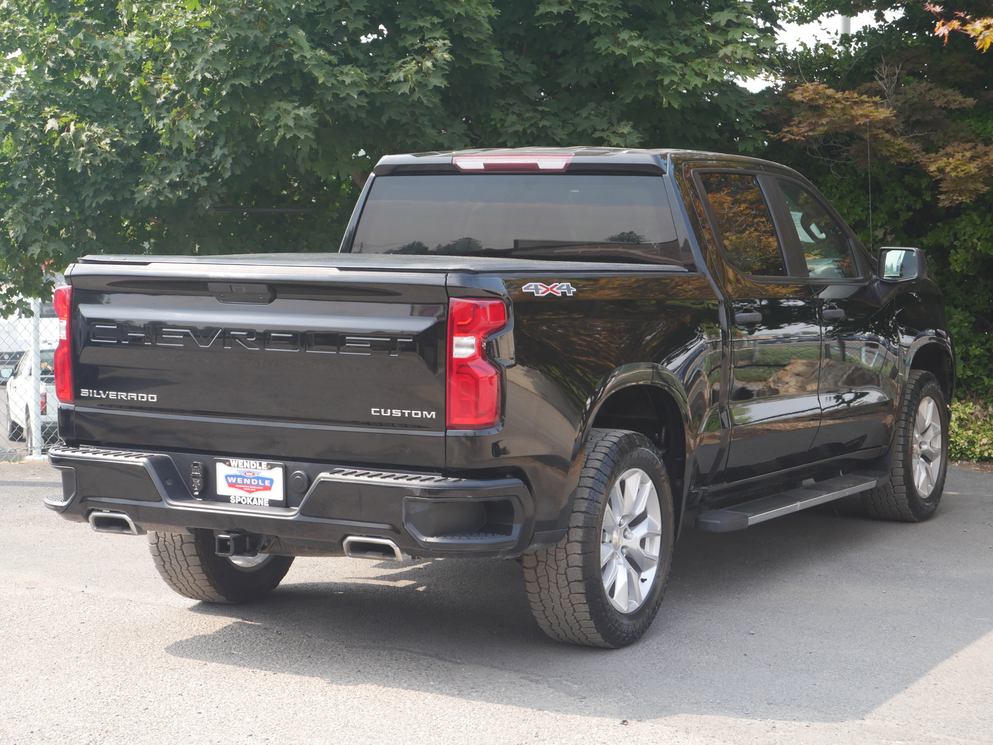 Used 2020 Chevrolet Silverado 1500 Custom w/ Custom Convenience Package AWD/4WD image 25