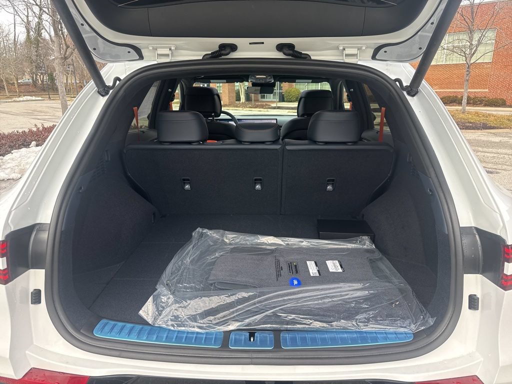 New 2026 Genesis GV70 3.5T Sport Prestige AWD/4WD image 28