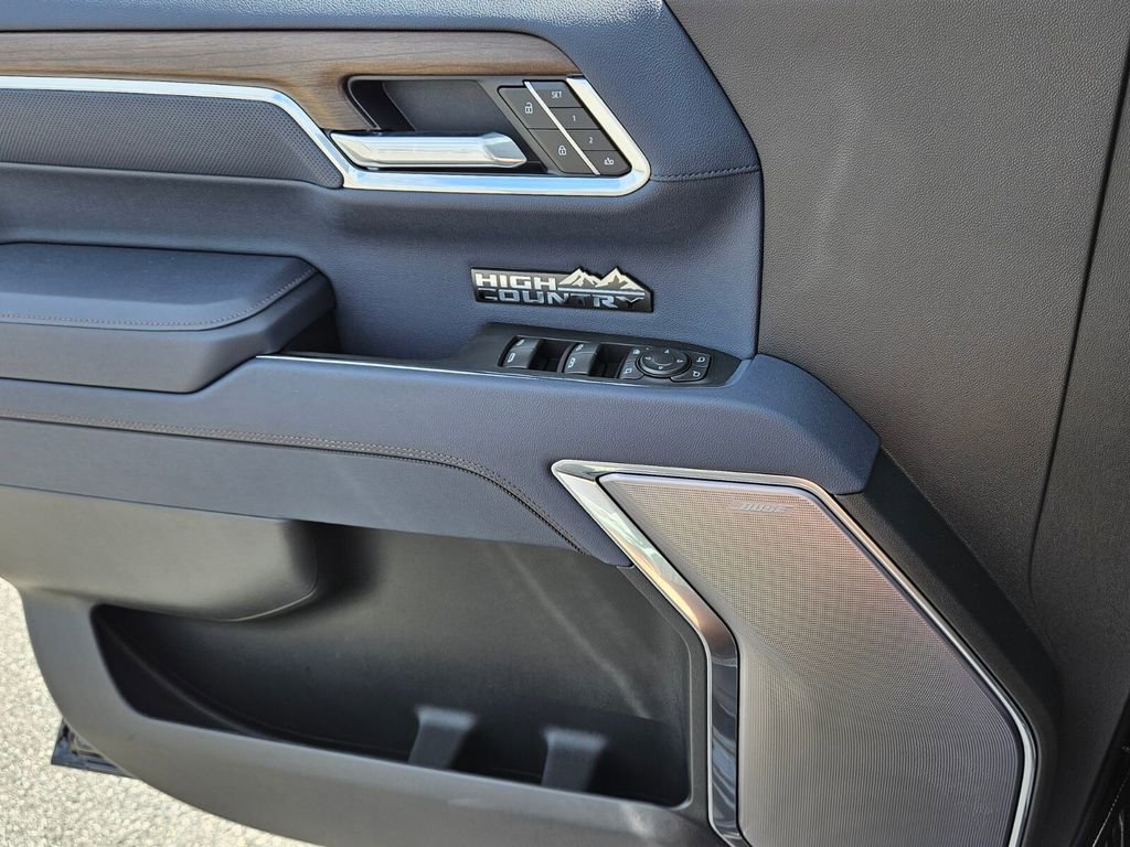 New 2025 Chevrolet Silverado 1500 High Country w/ Technology Package image 26