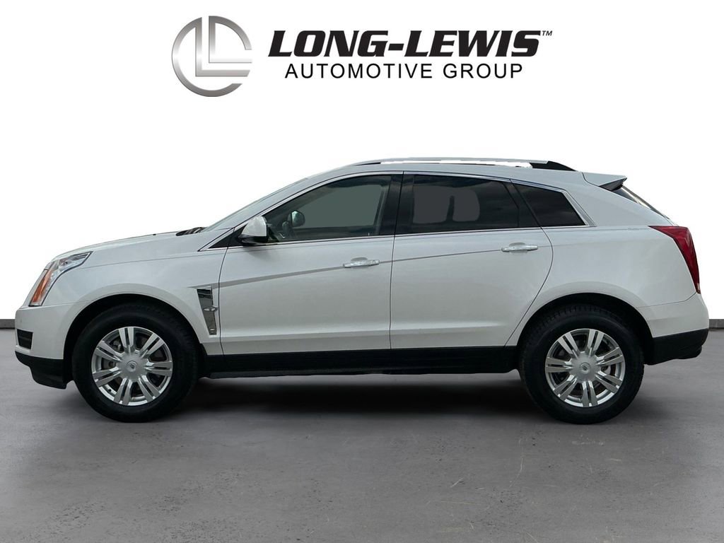 Used 2012 Cadillac SRX Luxury image 2