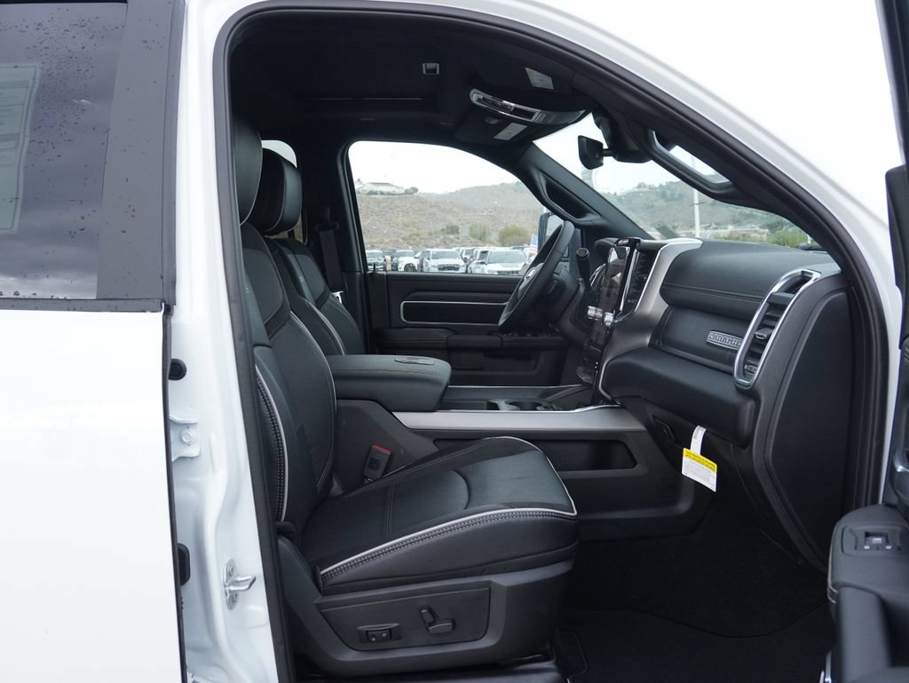 New 2026 RAM 2500 Laramie w/ Night Edition AWD/4WD image 27