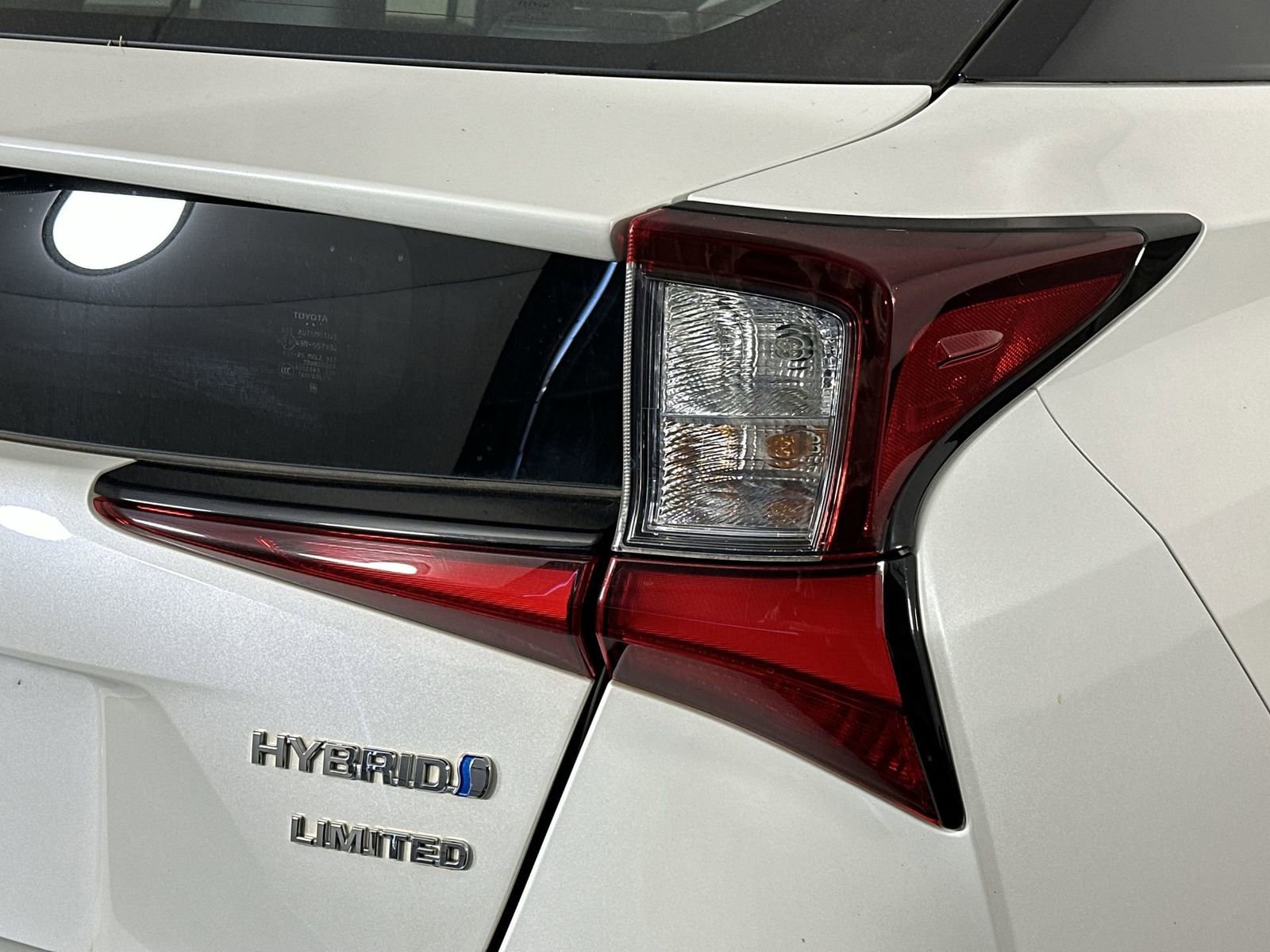 Used 2019 Toyota Prius Limited image 26