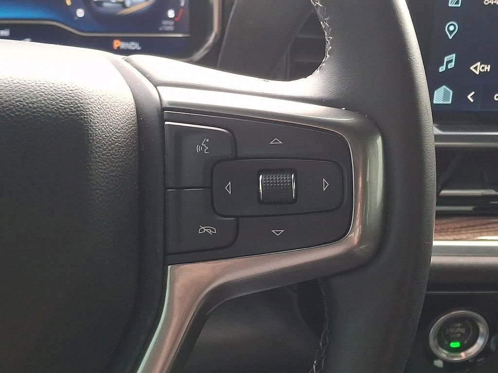 Used 2023 Chevrolet Silverado 1500 LT AWD/4WD image 21