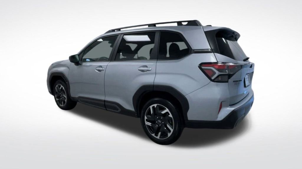 Certified 2025 Subaru Forester Limited image 23