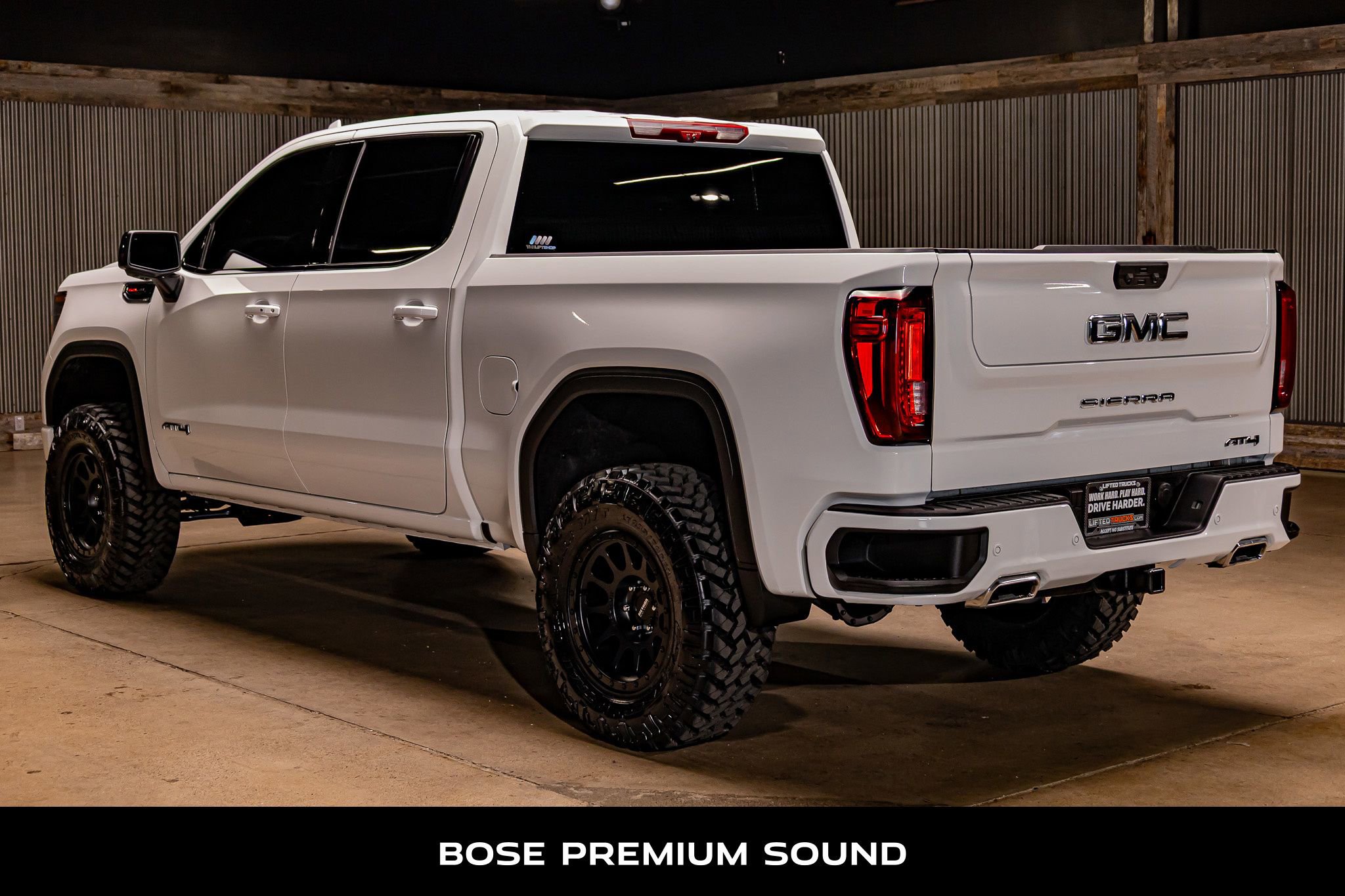 Used 2025 GMC Sierra 1500 AT4 w/ Technology Package image 7