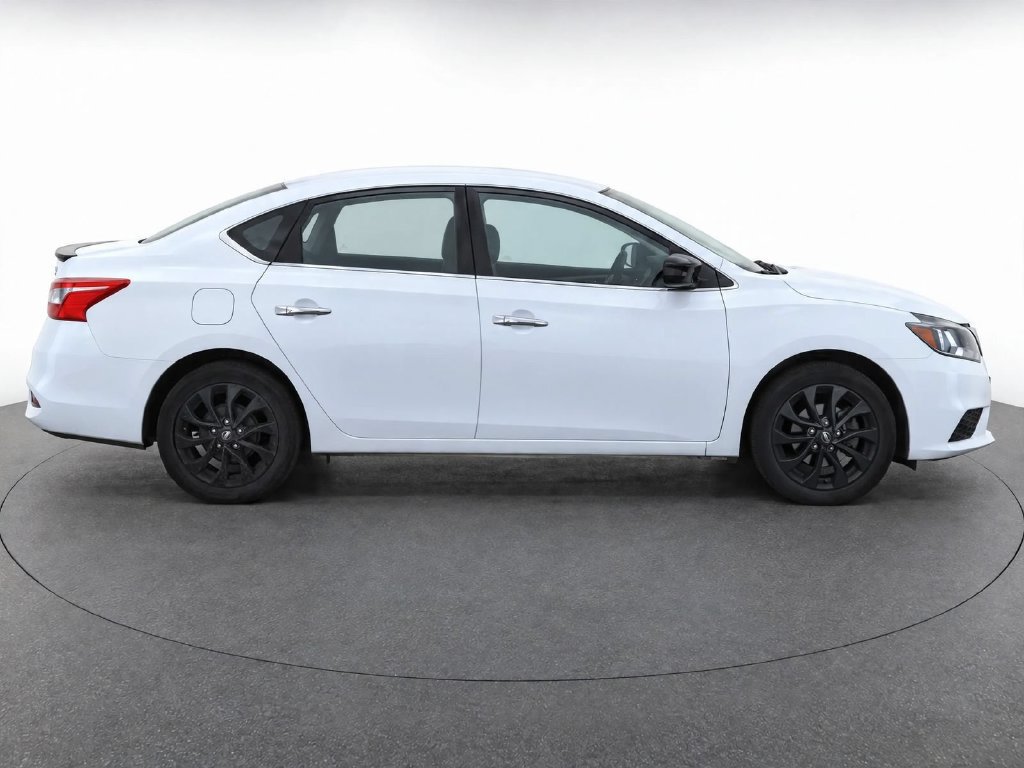 Used 2018 Nissan Sentra S w/ S Midnight Style Package FWD image 8