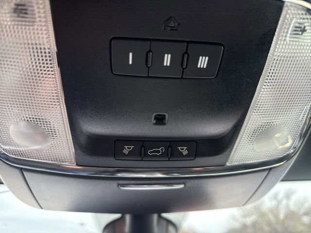 Used 2020 Jeep Grand Cherokee Altitude image 25