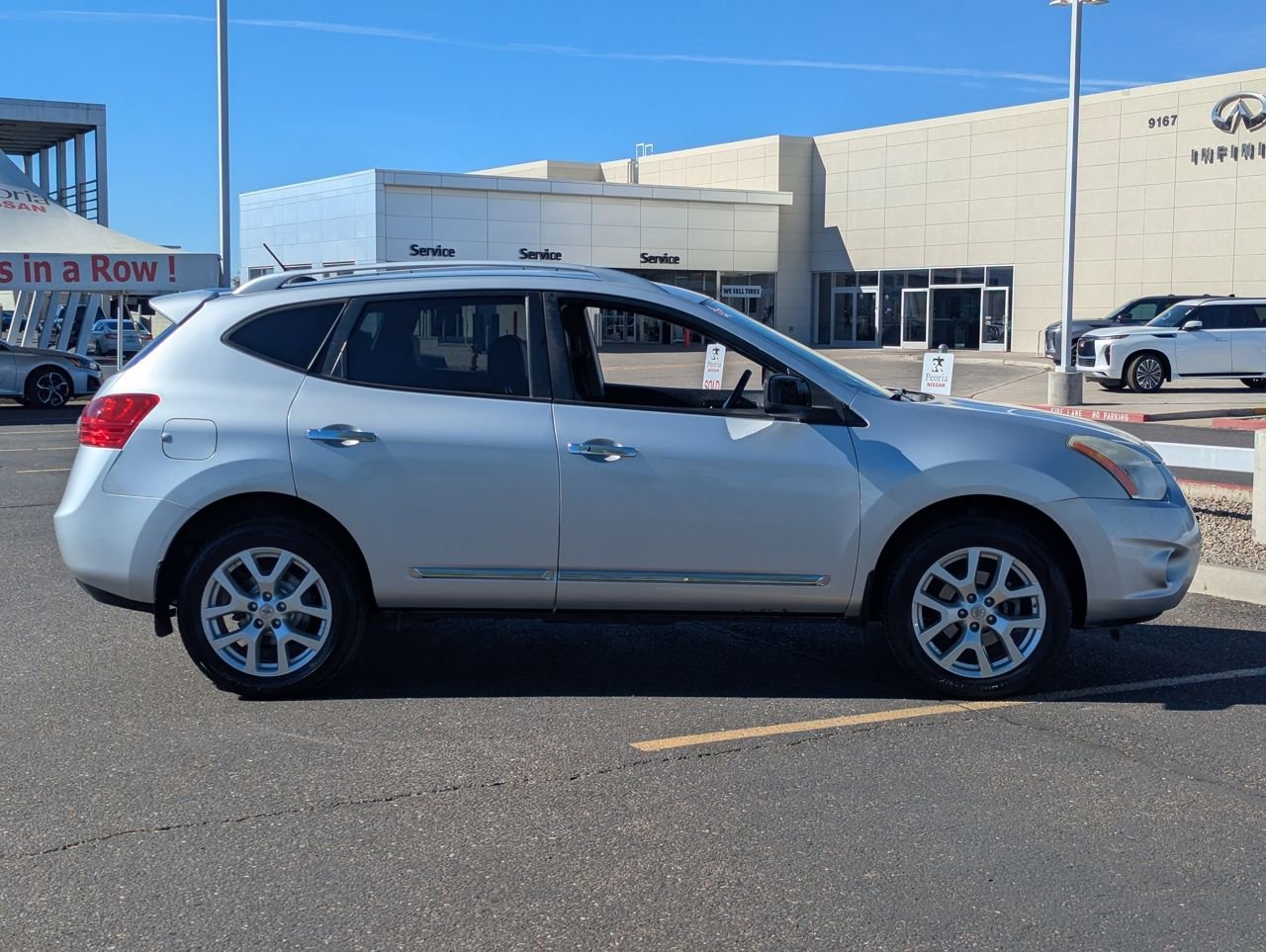Used 2011 Nissan Rogue SV w/ SL Pkg image 7