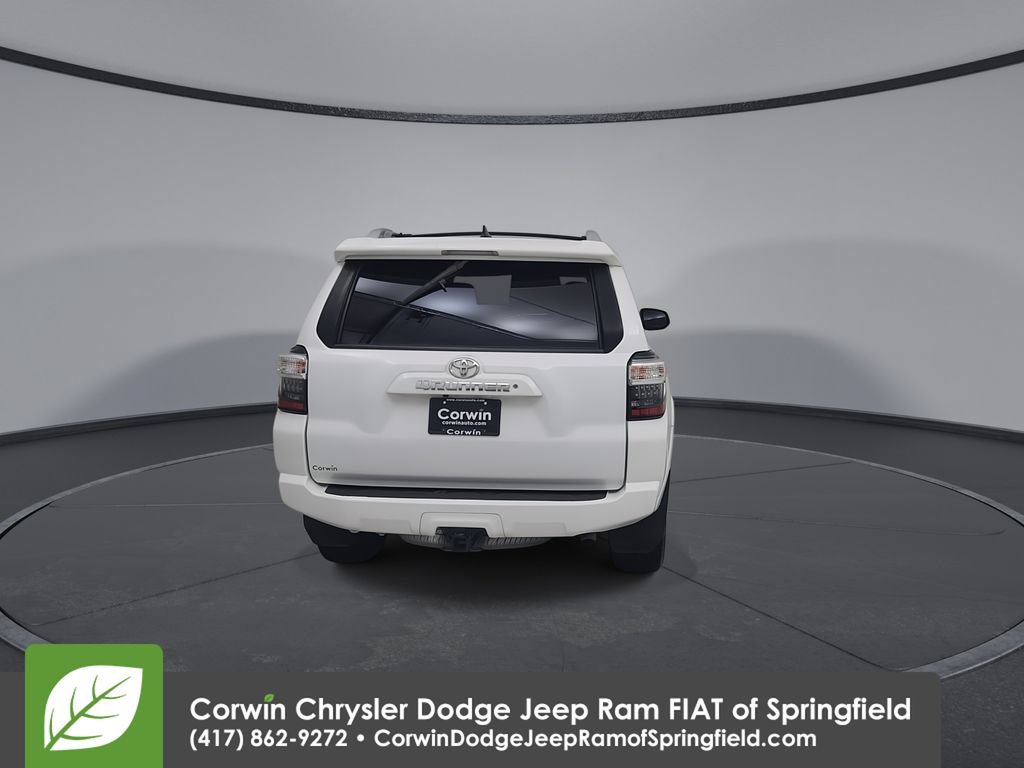 Used 2018 Toyota 4Runner SR5 RWD image 13