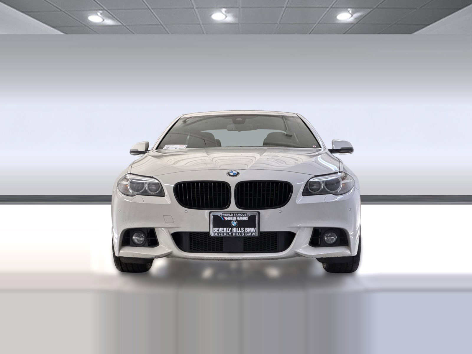 Used 2016 BMW 550i xDrive Sedan AWD/4WD image 5