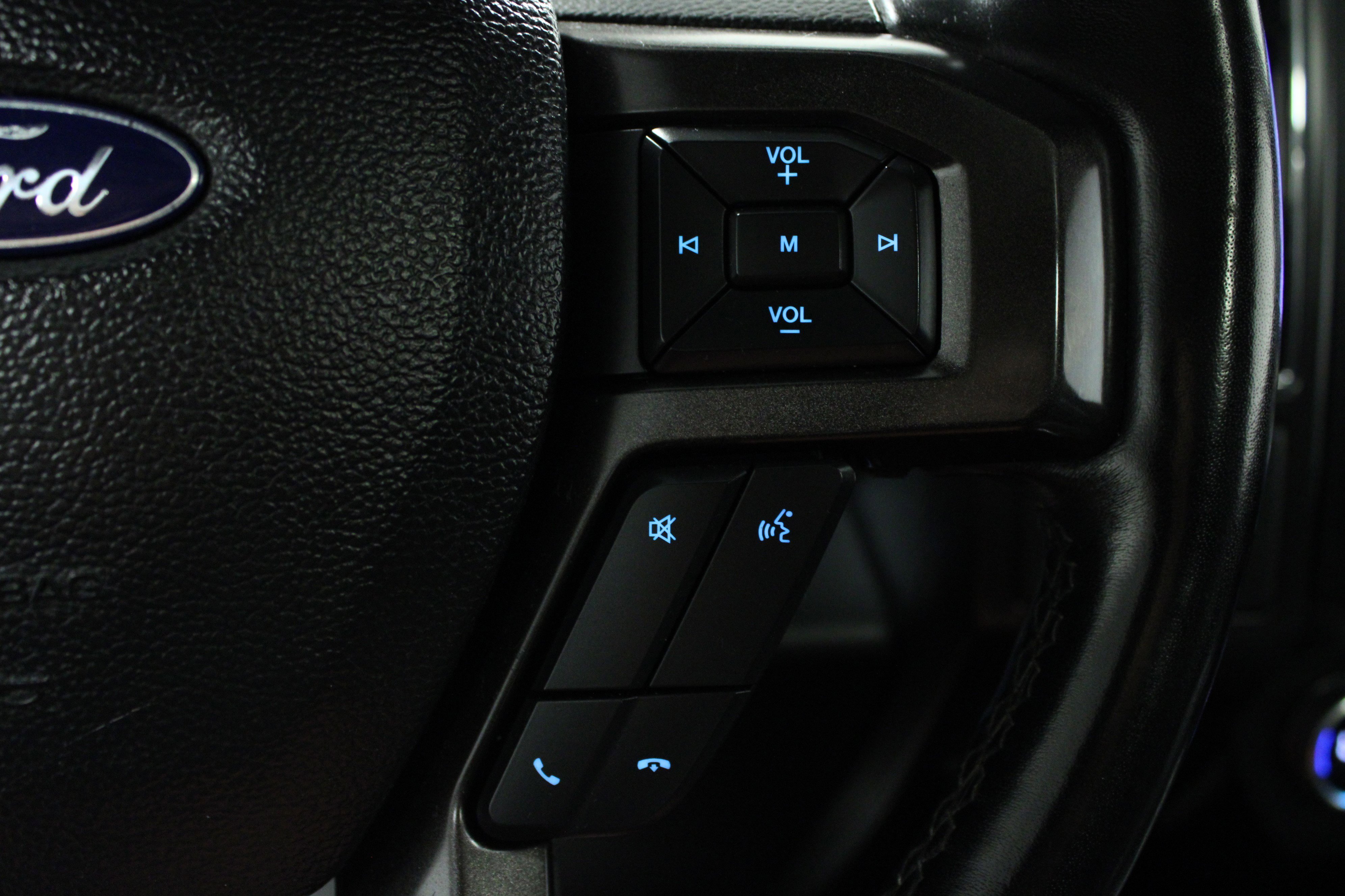 Used 2021 Ford Expedition Max Limited image 22