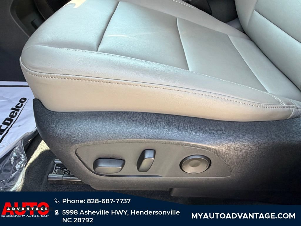 Used 2024 GMC Acadia Elevation AWD/4WD image 24
