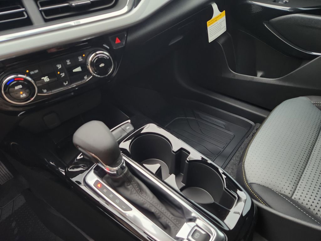 New 2026 Chevrolet Trax LT w/ Driver Confidence Package image 14