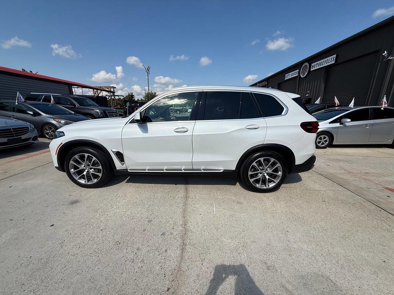 Used 2024 BMW X5 xDrive40i image 11