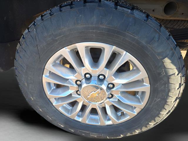 Used 2022 Chevrolet Silverado 2500 High Country w/ Z71 Off-Road Package AWD/4WD image 41
