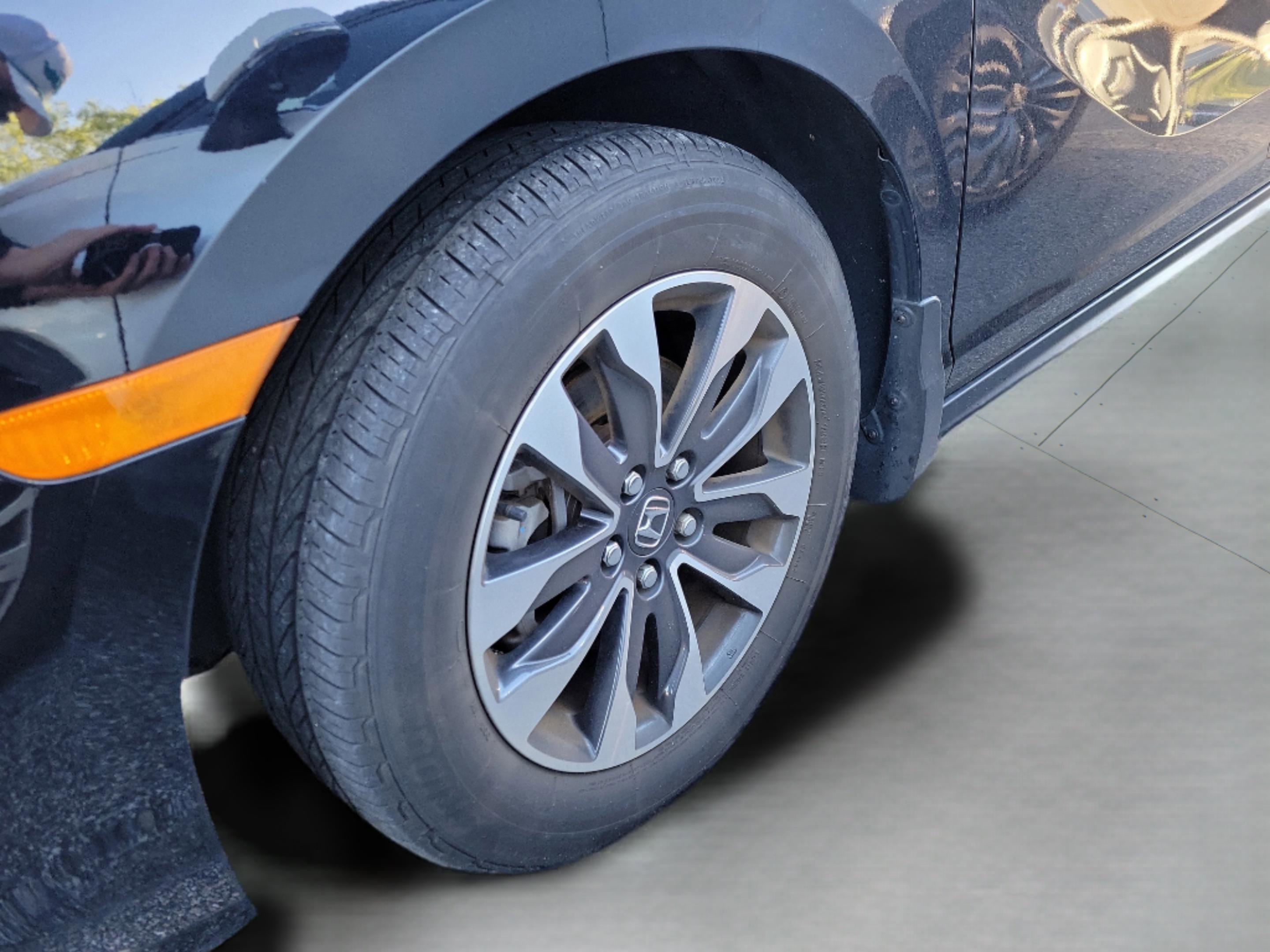 Used 2023 Honda Odyssey EX-L image 26