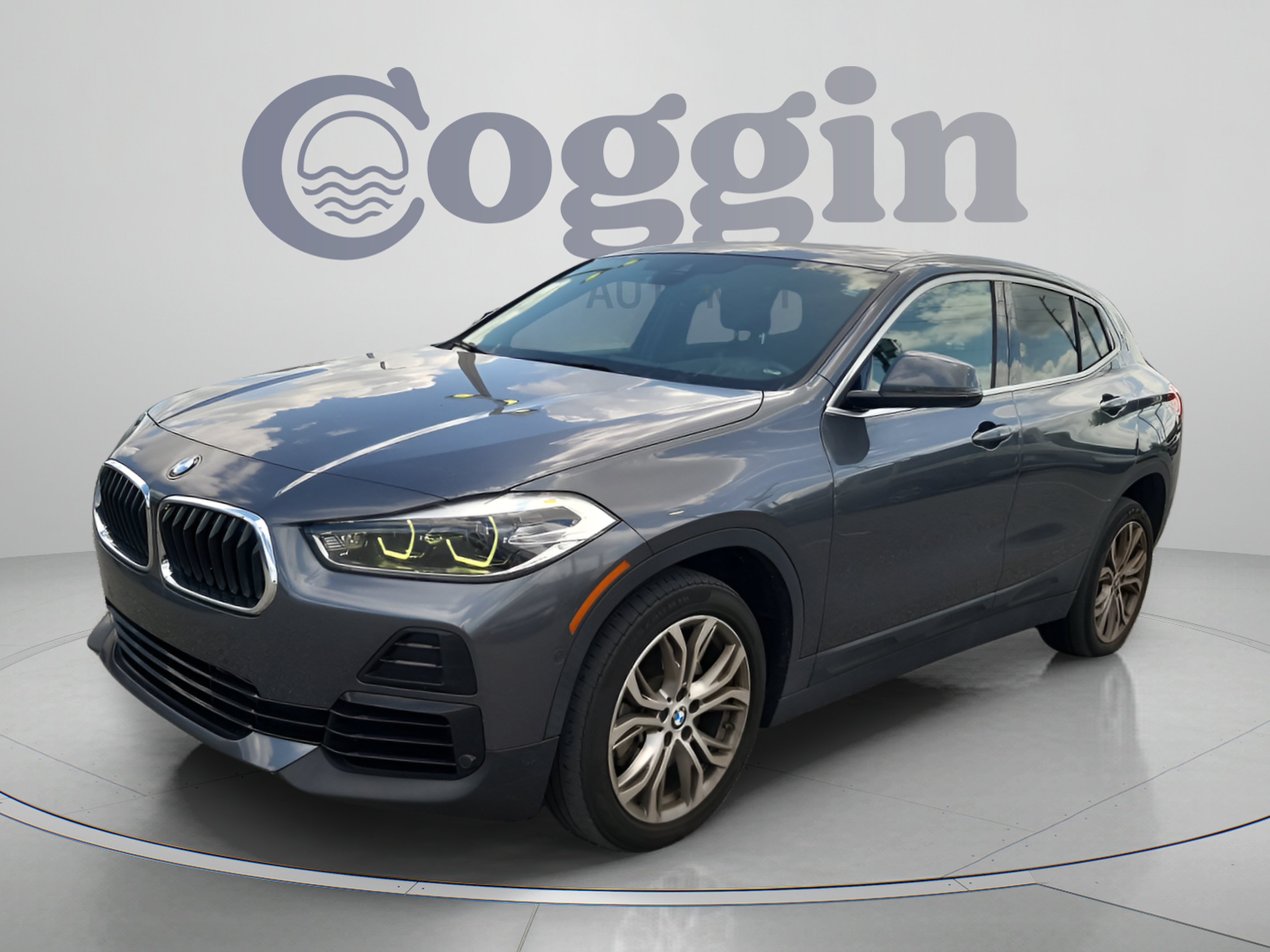 Used 2021 BMW X2 sDrive28i FWD image 1