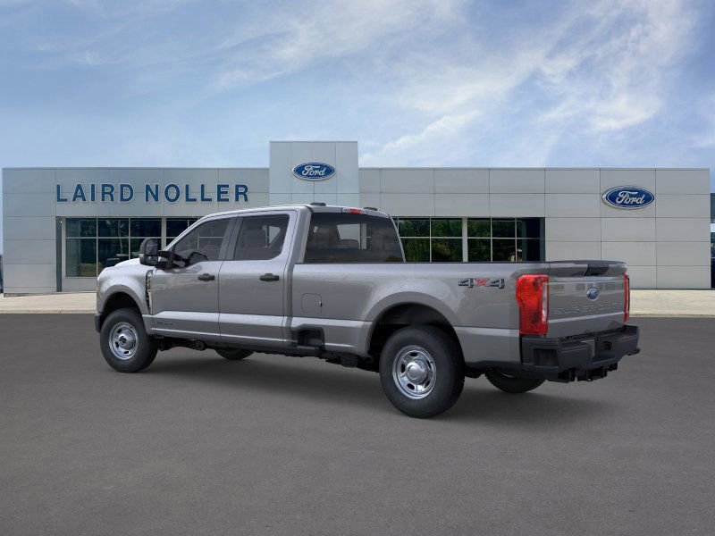 New 2026 Ford F350 4x4 Crew Cab Super Duty image 4