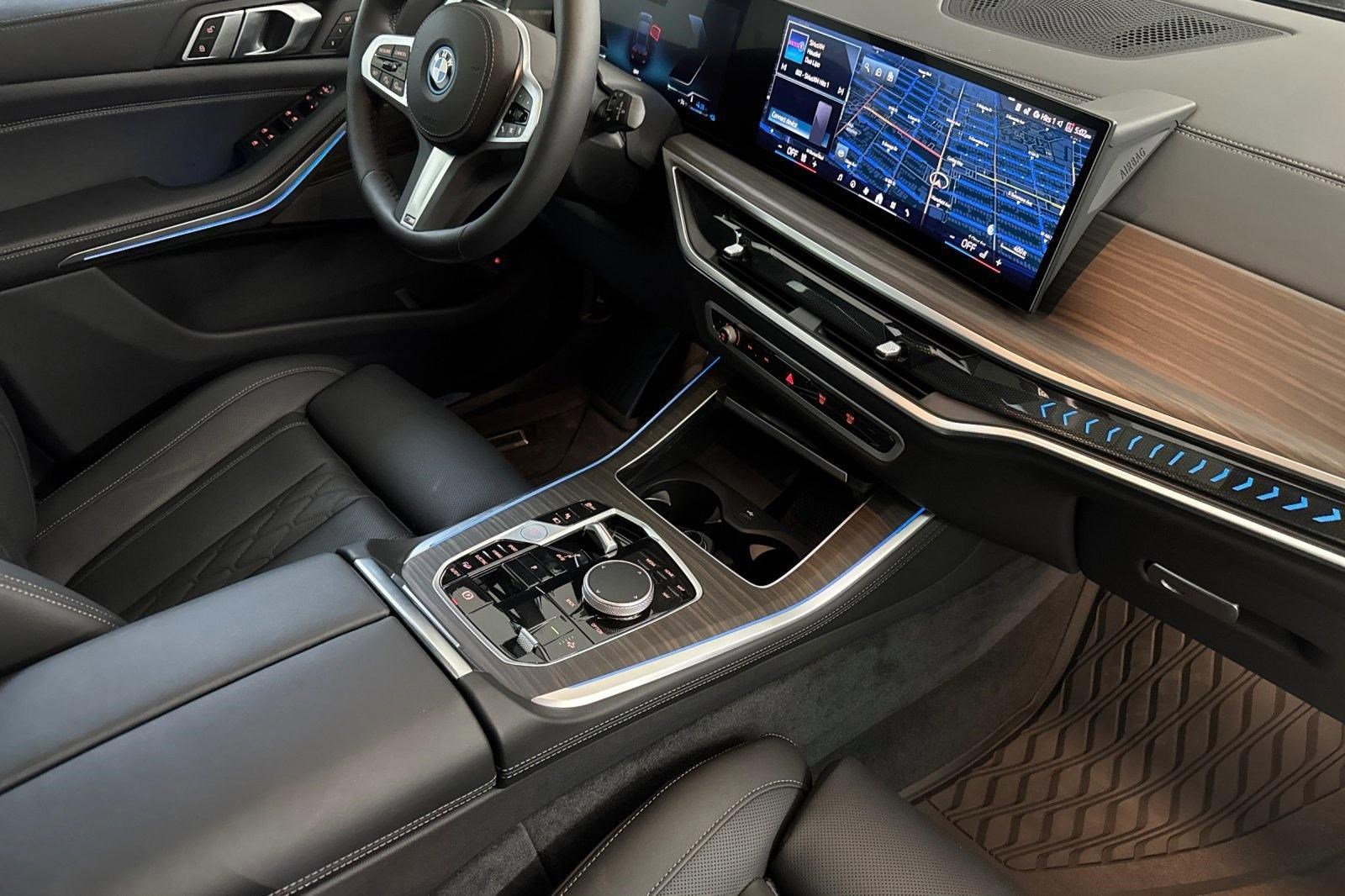 New 2026 BMW X5 xDrive50e w/ M Sport Package AWD/4WD image 27