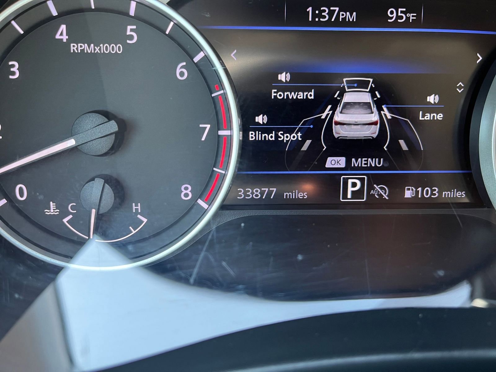 Used 2024 Nissan Sentra SV image 38