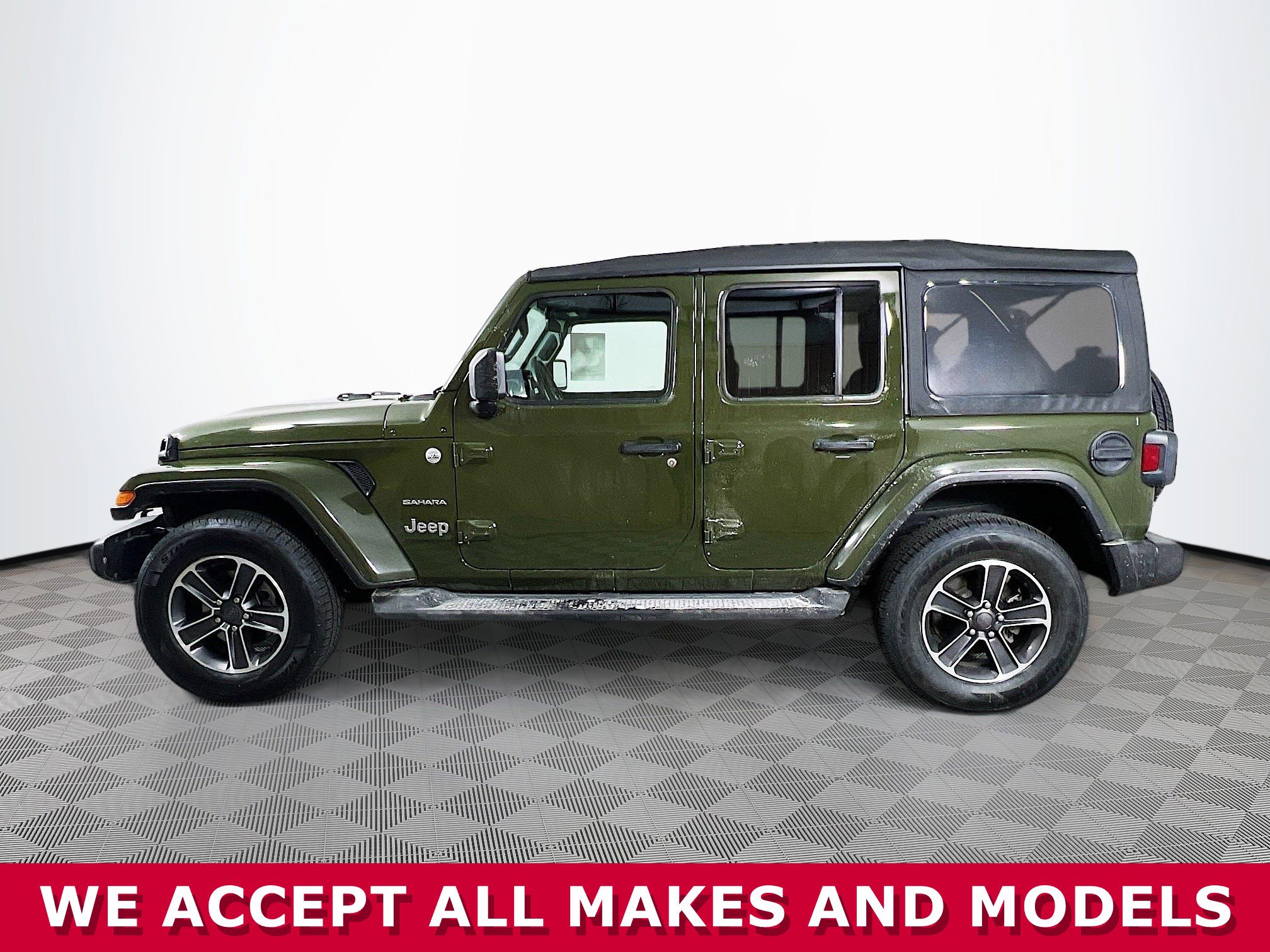 Used 2023 Jeep Wrangler Sahara w/ Cold Weather Group AWD/4WD image 27